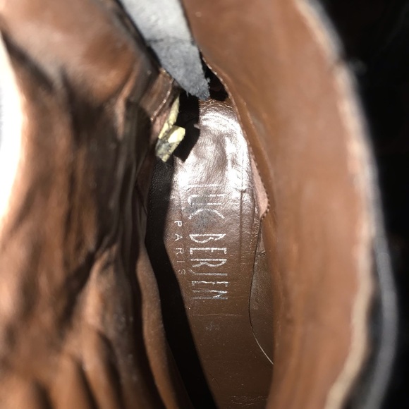 Luc Berjen Black Genuine Leather Booties - Picture 3 of 6